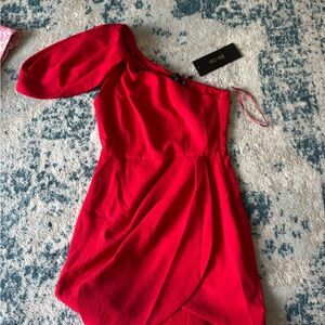 DO+BE Red Asymmetrical Ruched One-Shoulder Dress
